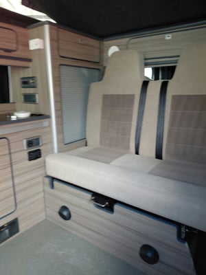 2019 Vauxhall Vivaro — photo 10 of 29