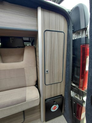 2019 Vauxhall Vivaro — photo 23 of 29