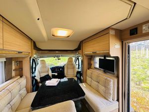2016 Burstner Ixeo 728G — photo 20 of 27