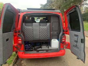 2019 Volkswagen Transporter T6 — photo 13 of 42