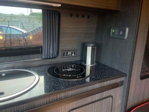2019 Volkswagen Transporter T6 — photo 28 of 42