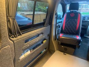 2019 Volkswagen Transporter T6 — photo 34 of 42