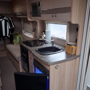 2017 Elddis Majestic 195 — photo 8 of 16