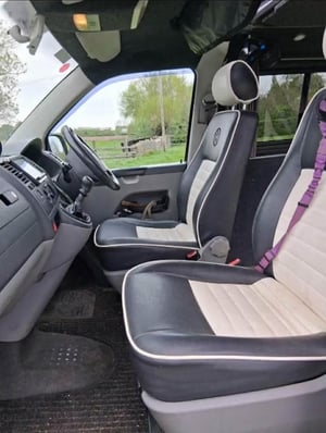 2005 Volkswagen T5 Campervan — photo 5 of 8