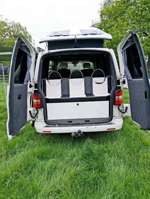 2005 Volkswagen T5 Campervan — photo 6 of 8