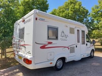 2005 Rapido Le Randonneur - Image 2