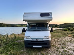 2001 Autohomes Wayfarer Equipe