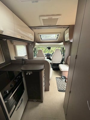 2021 Burstner Lyseo I Harmony Line — photo 10 of 26