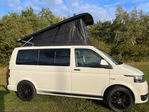 2015 Volkswagen T5.1 Campervan — photo 18 of 22