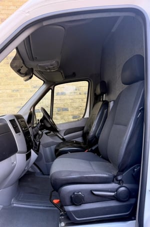 2016 Volkswagen Crafter — photo 7 of 14