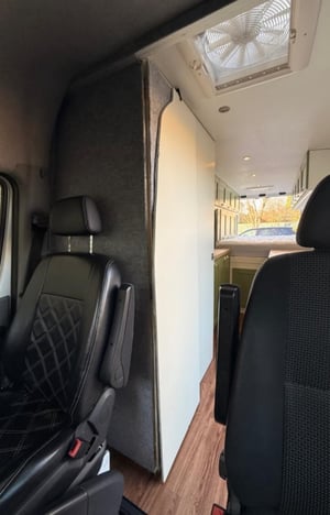 2016 Volkswagen Crafter — photo 12 of 14