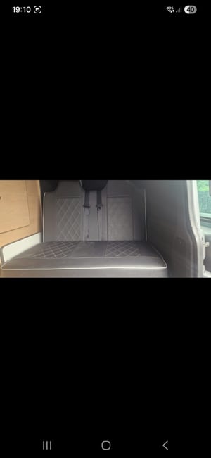 2014 Volkswagen T28 — photo 5 of 9