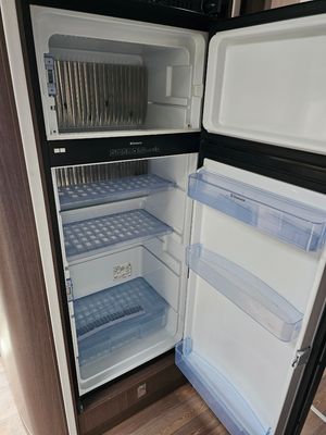 2015 Burstner Grand Panorama i920 — photo 19 of 24