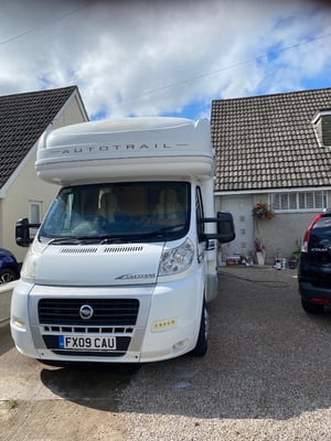 2009 Auto-Trail Cheyenne 630 — photo 7 of 16