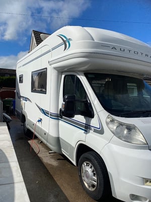 2009 Auto-Trail Cheyenne 630 — photo 15 of 16