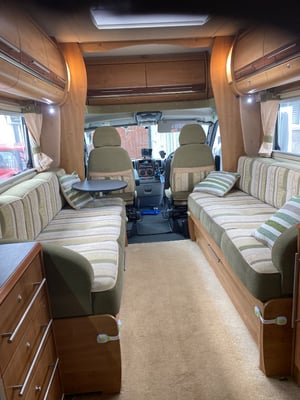 2009 Auto-Trail Cheyenne 630 — photo 15 of 24