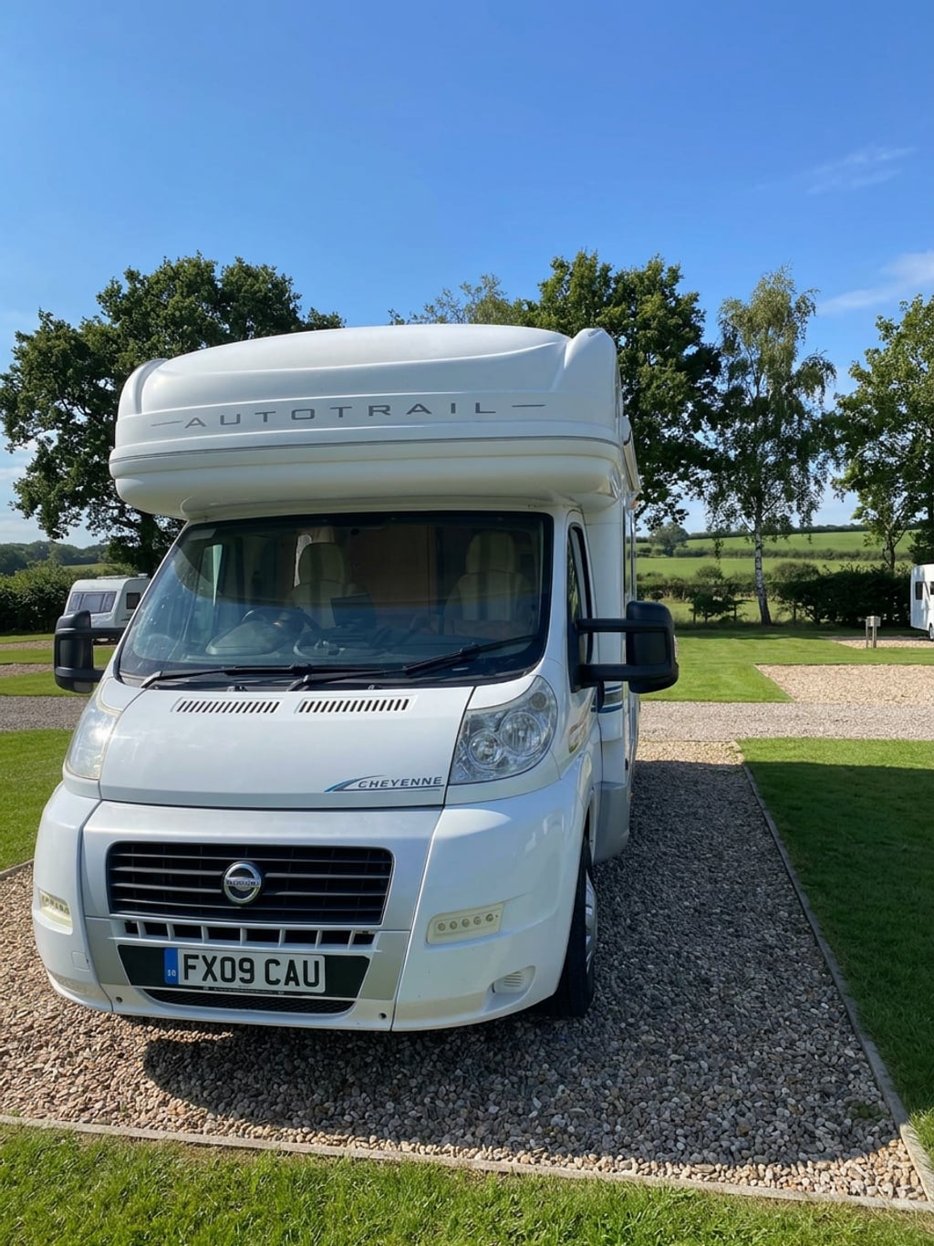 2009 Auto-Trail Cheyenne 630 - Image 1