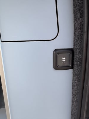 2017 Ford Transit Custom — photo 22 of 33