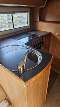 2011 Auto-Trail Dakota - Image 4
