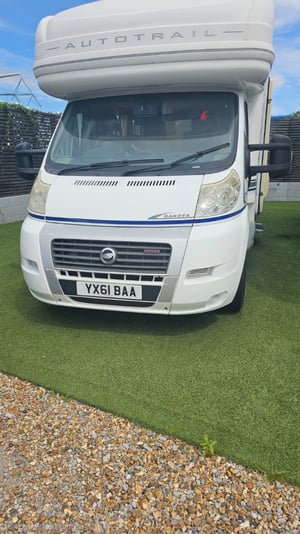 2011 Auto-Trail Dakota — photo 1 of 9