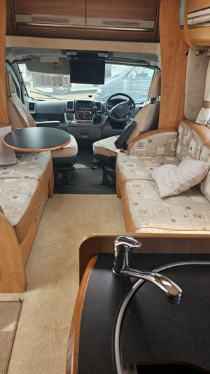 2011 Auto-Trail Dakota — photo 7 of 9
