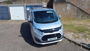 2017 Other Ford transit custom — photo 18 of 22