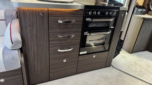 2025 Elddis Encore 295  — photo 31 of 51