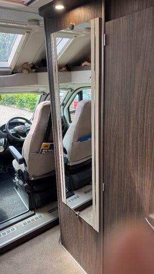 2025 Elddis Encore 295  — photo 43 of 51