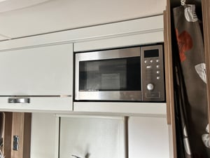 2016 Swift Escape 664 — photo 4 of 13