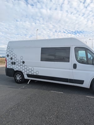2022 Vauxhall Movano — photo 4 of 23