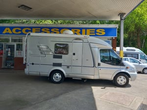 2007 Hymer Hymervan 522 — photo 7 of 15
