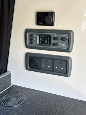 2021 Volkswagen TDI T28 Highline — photo 11 of 18
