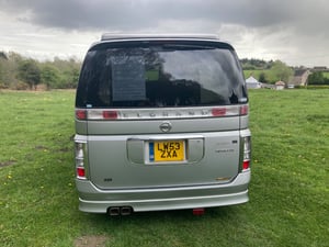 2017 Nissan Elgrand — photo 5 of 8