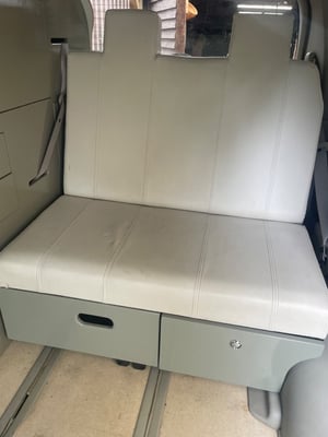 2003 Nissan Elgrand — photo 11 of 12