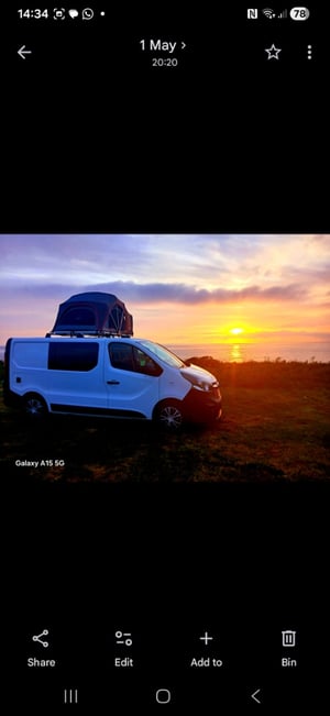 2015 Vauxhall Vivaro — photo 6 of 15