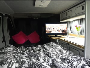 2015 Vauxhall Vivaro — photo 8 of 15