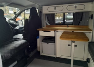 2015 Vauxhall Vivaro — photo 9 of 15