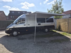 2002 Mercedes-Benz Sprinter — photo 31 of 46