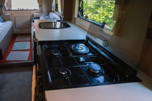 2019 Elddis Compass Avantgarde 196 — 6 Berth, 6 Belts, 16,500 Miles — photo 4 of 16