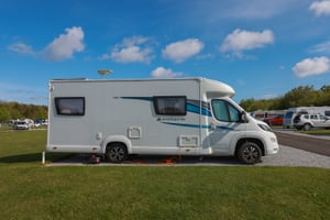 2019 Elddis Compass Avantgarde 196 — 6 Berth, 6 Belts, 16,500 Miles — photo 8 of 16