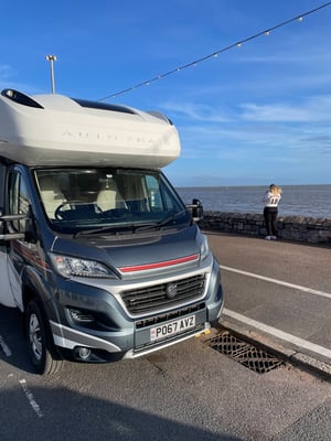 2017 Auto-Trail Apache 634 — photo 2 of 44