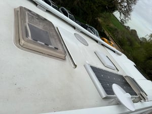 2017 Auto-Trail Apache 634 — photo 41 of 44
