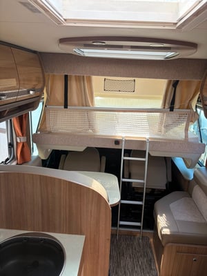 2014 Rapido 866F — photo 7 of 20