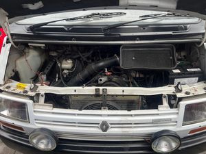 1990 Renault Eriba — photo 17 of 24