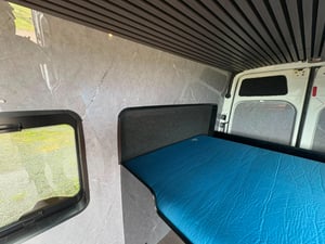 2020 Mercedes-Benz Sprinter — photo 6 of 10