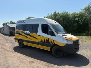 2020 Mercedes-Benz Sprinter — photo 7 of 10