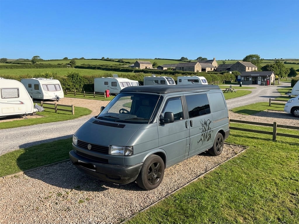 2000 Volkswagen T4 Transporter Camper - Image 1