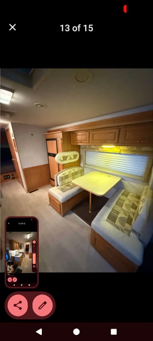 2005 Winnebago Sightseer — photo 11 of 13