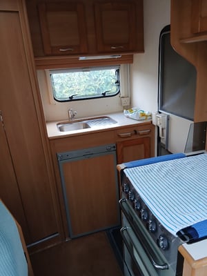 2006 Elddis Suntor 100 — photo 10 of 14