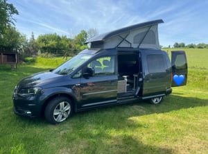 2016 Volkswagen Caddy Campervan — photo 2 of 8